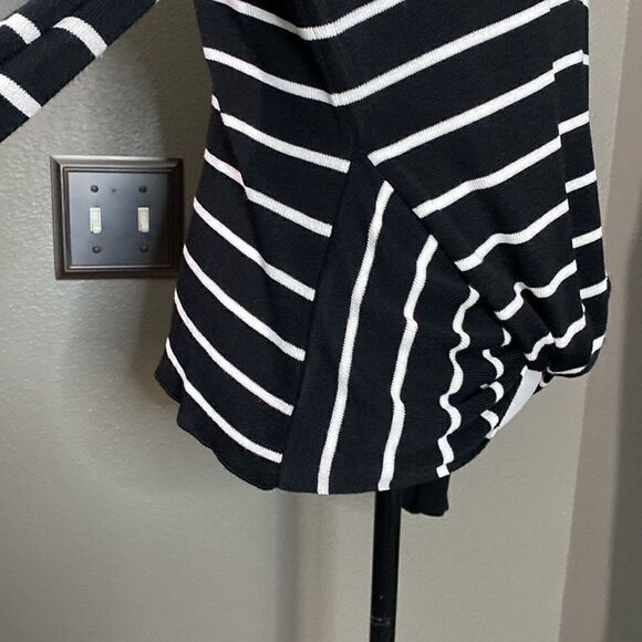 Topshop Front Knot Long Sleeve Crew Neck Black and White Stripes Sweater Top - Picture 5 of 11